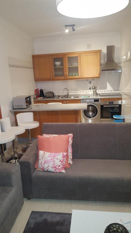 Apartamento Luminoso Urb. Quinta Das Palmeiras Porches  Zewnętrze zdjęcie